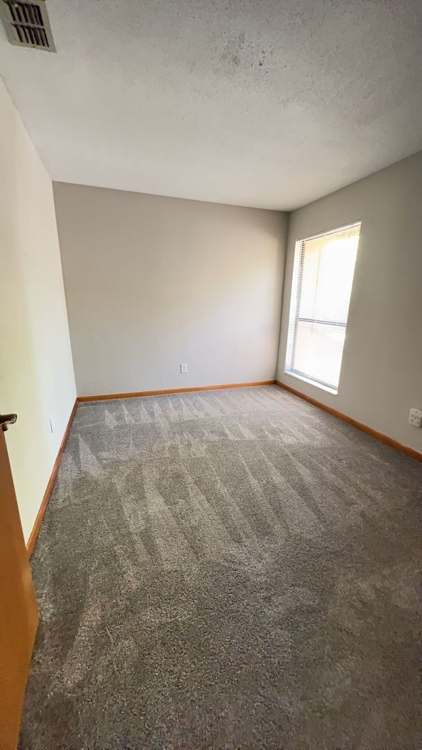 Building Photo - 2/2 for rent in desirable Fairways Condos