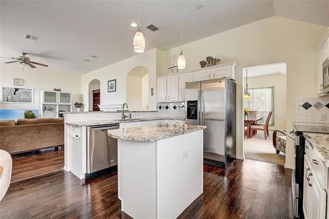 Building Photo - 11808 Woodland Way