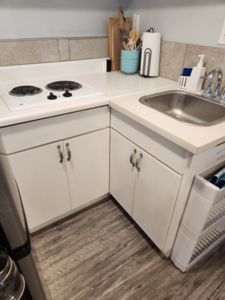 Building Photo - 1321 Myra Ct