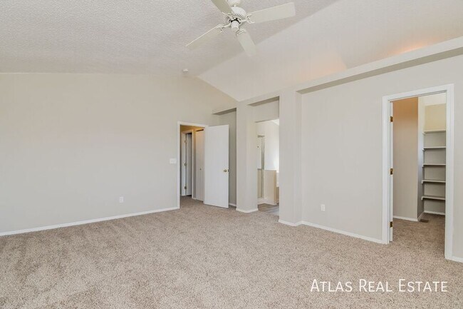 Building Photo - 6140 Jaffee Ct