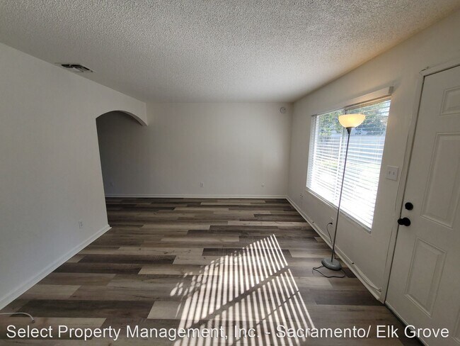 Building Photo - 2 br, 2 bath House - 7734 La Mancha Way