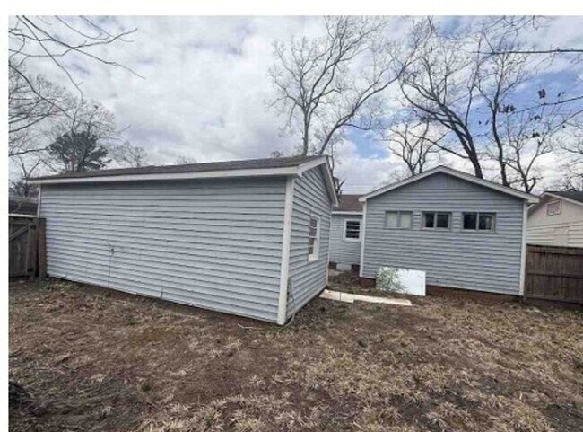Building Photo - Charming 4BR House in Jackson