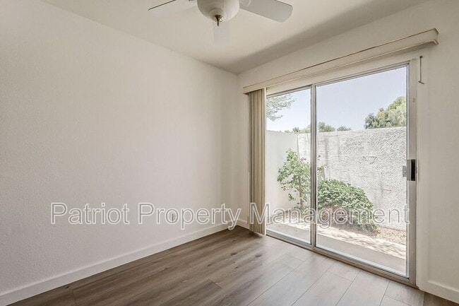 Building Photo - 635 E Boca Raton Rd