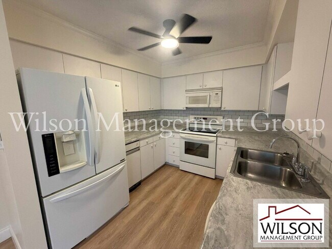 Building Photo - 2535 S Glen Eagles Dr