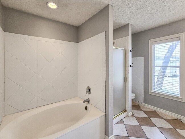 Building Photo - 1318 Chalk Ln