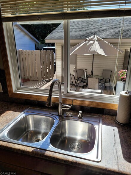 Kirchen Sink - 16134 Foliage Ave W