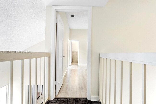 Building Photo - 20937 Bay Ct