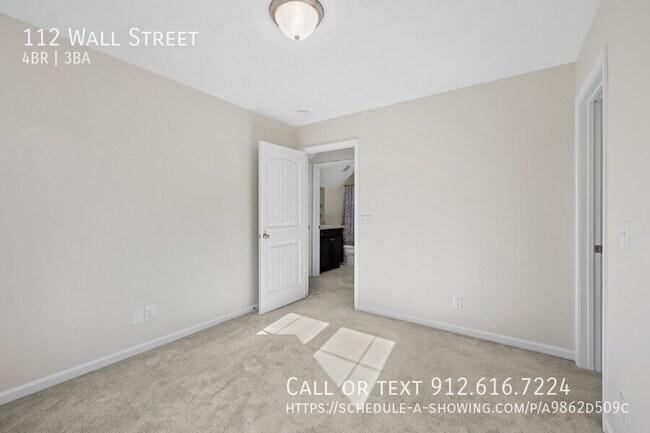 Building Photo - 112 Wall St