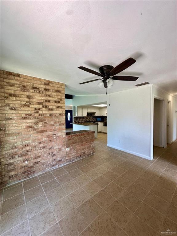 Building Photo - 1509 Robin Ave