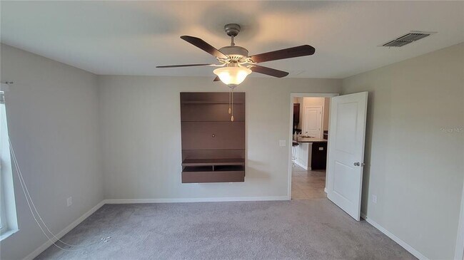 Building Photo - 2034 Broad Winged Hawk Dr