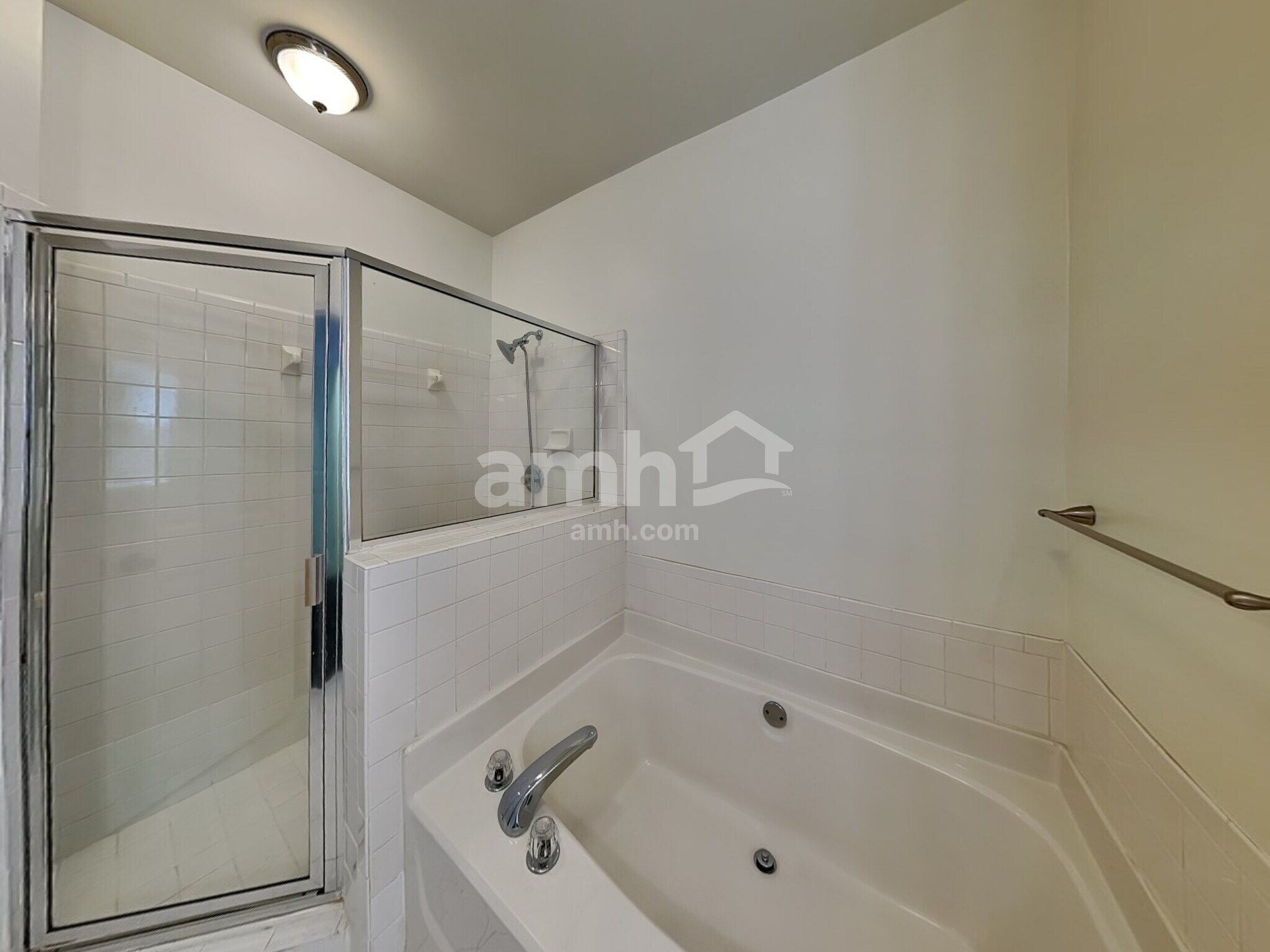 Building Photo - 6111 Creft Cir