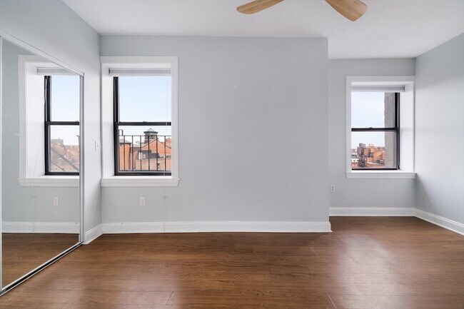 Building Photo - 188 North St