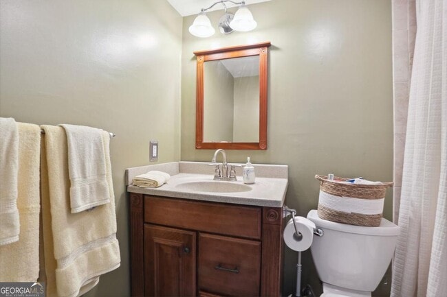 Building Photo - 73 La Rue Pl NW