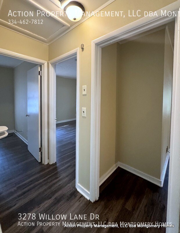Building Photo - 3278 Willow Ln Dr