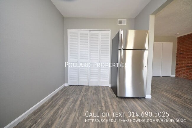 Building Photo - 25 Westwood Village