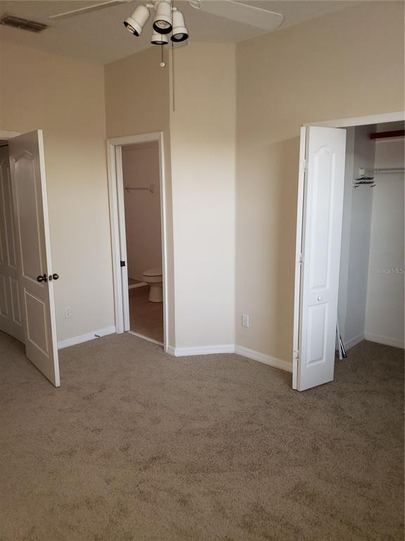 Building Photo - 10325 Manderley Way