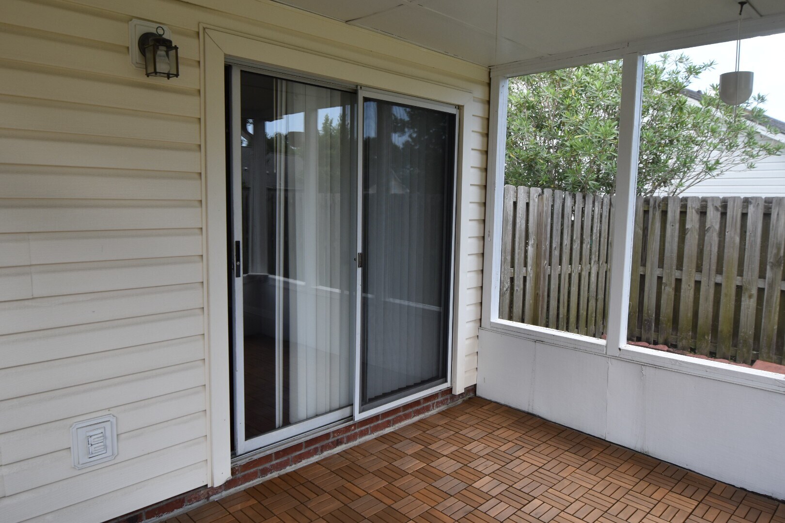Building Photo - 4824 Weybridge Ln