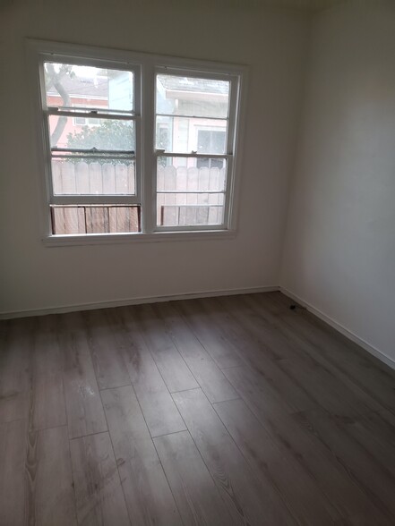 Bedroom - 3482 Midvale Ave