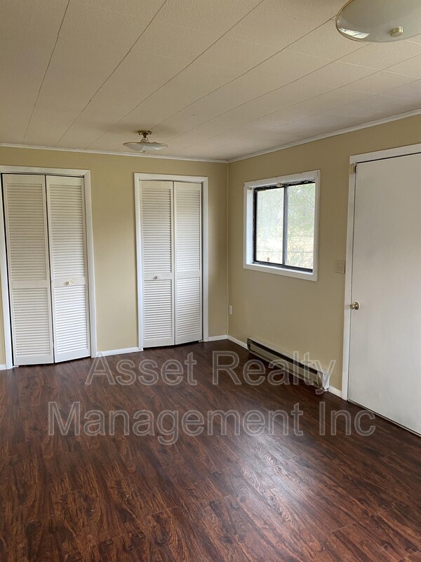 Building Photo - 2317 Sun Valley Rd