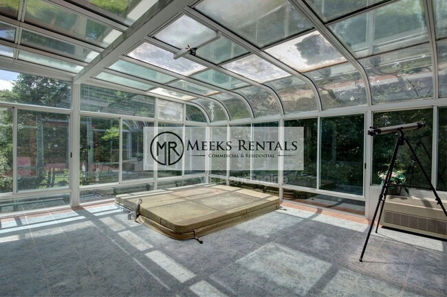 Building Photo - 30 Bridlewood Rd