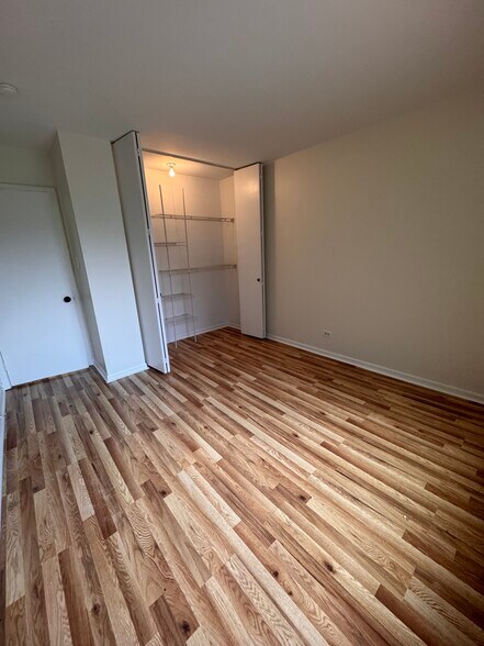 Building Photo - 1100 E Randville Dr