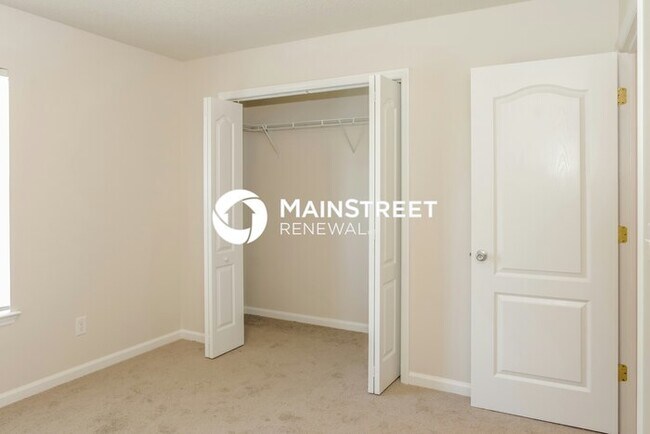 Building Photo - 3 Bedroom Pet-Friendly Home in Toney, AL with Main Street Renewal