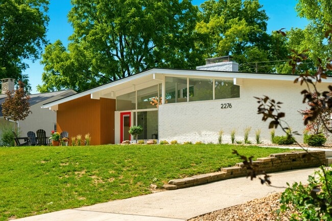 Building Photo - 2276 Johnston Rd