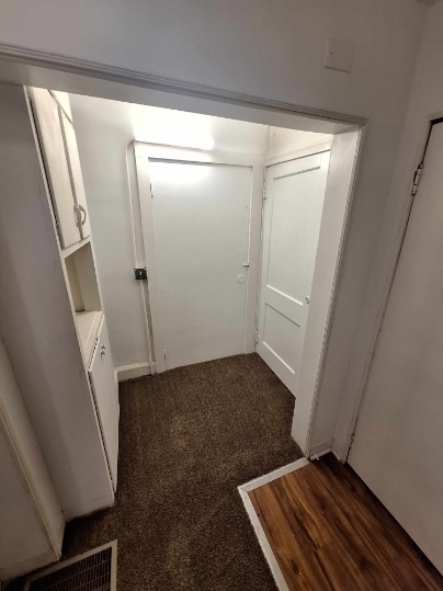 Building Photo - 171 E Washington St