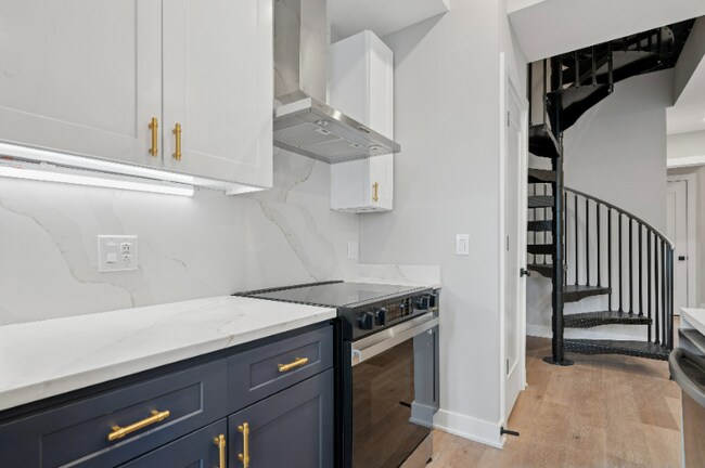 Building Photo - 1626 Ridge Ave
