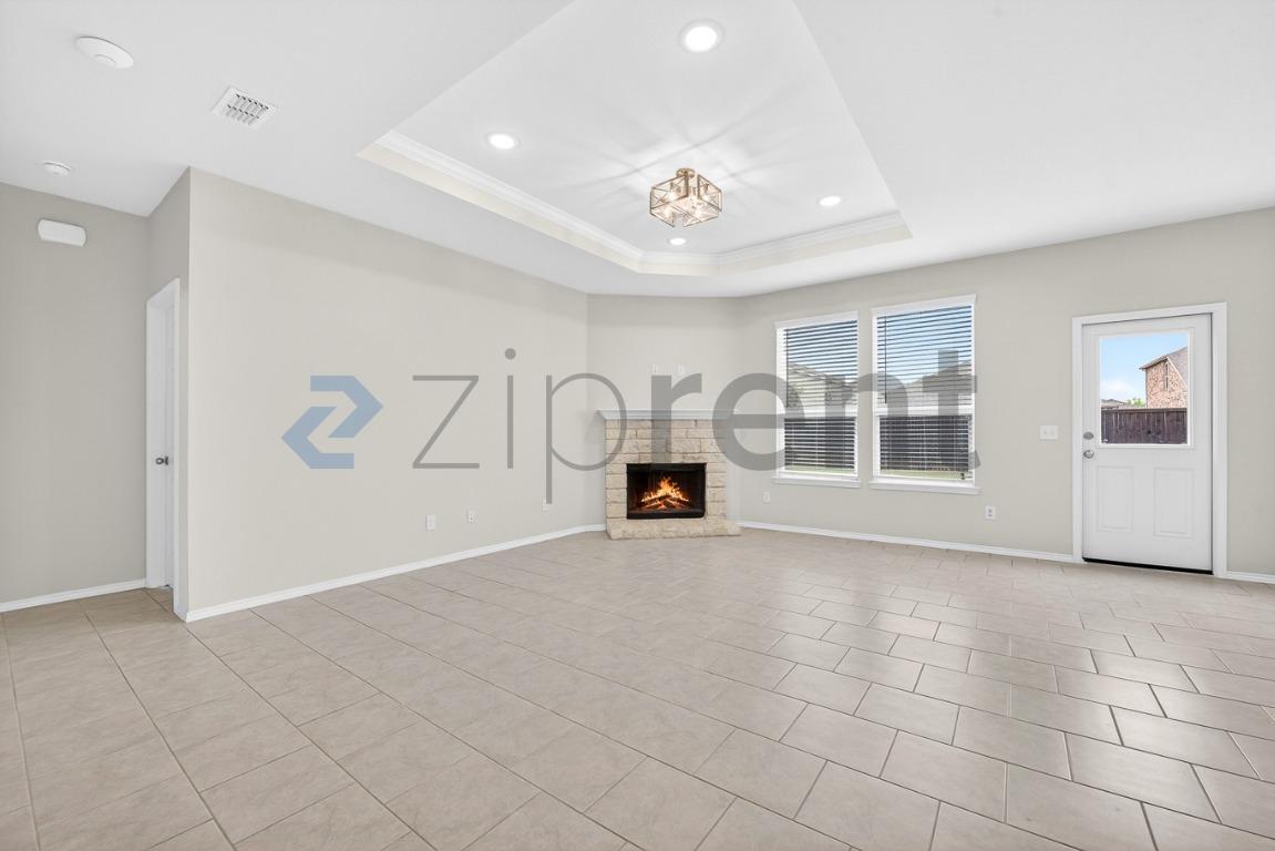 Building Photo - 504 Banbury Ct