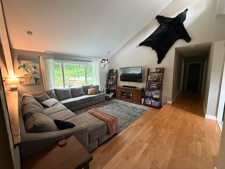 Building Photo - 12840 Silver Spruce Dr