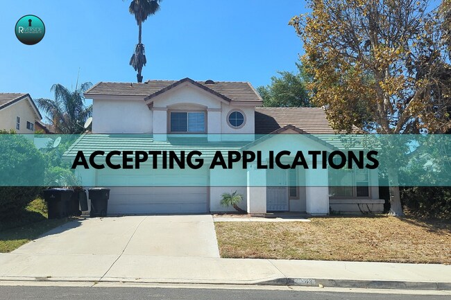 Primary Photo - Spacious 3-Bed, 3-Bath Home in Riverside