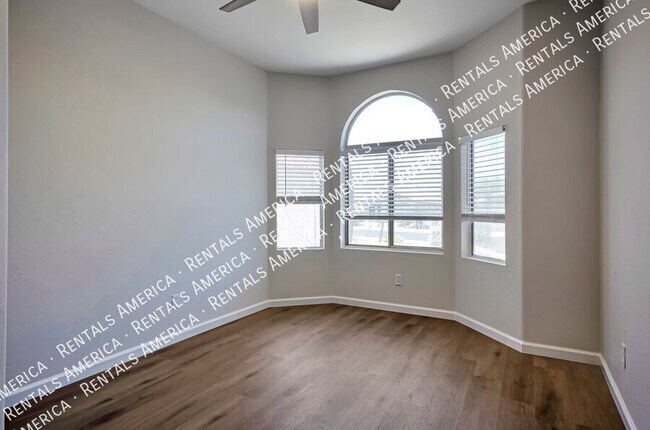 Building Photo - 12118 N Jarren Canyon Way