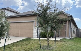 Building Photo - 10818 Fox Trot