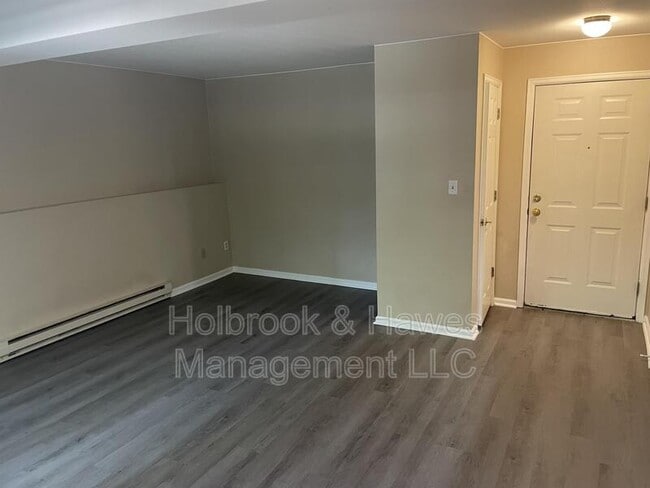 Building Photo - 4531 Boardwalk Dr