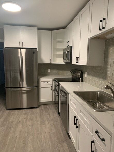 Newly renovated kitchen - 894 Ormewood Ave SE