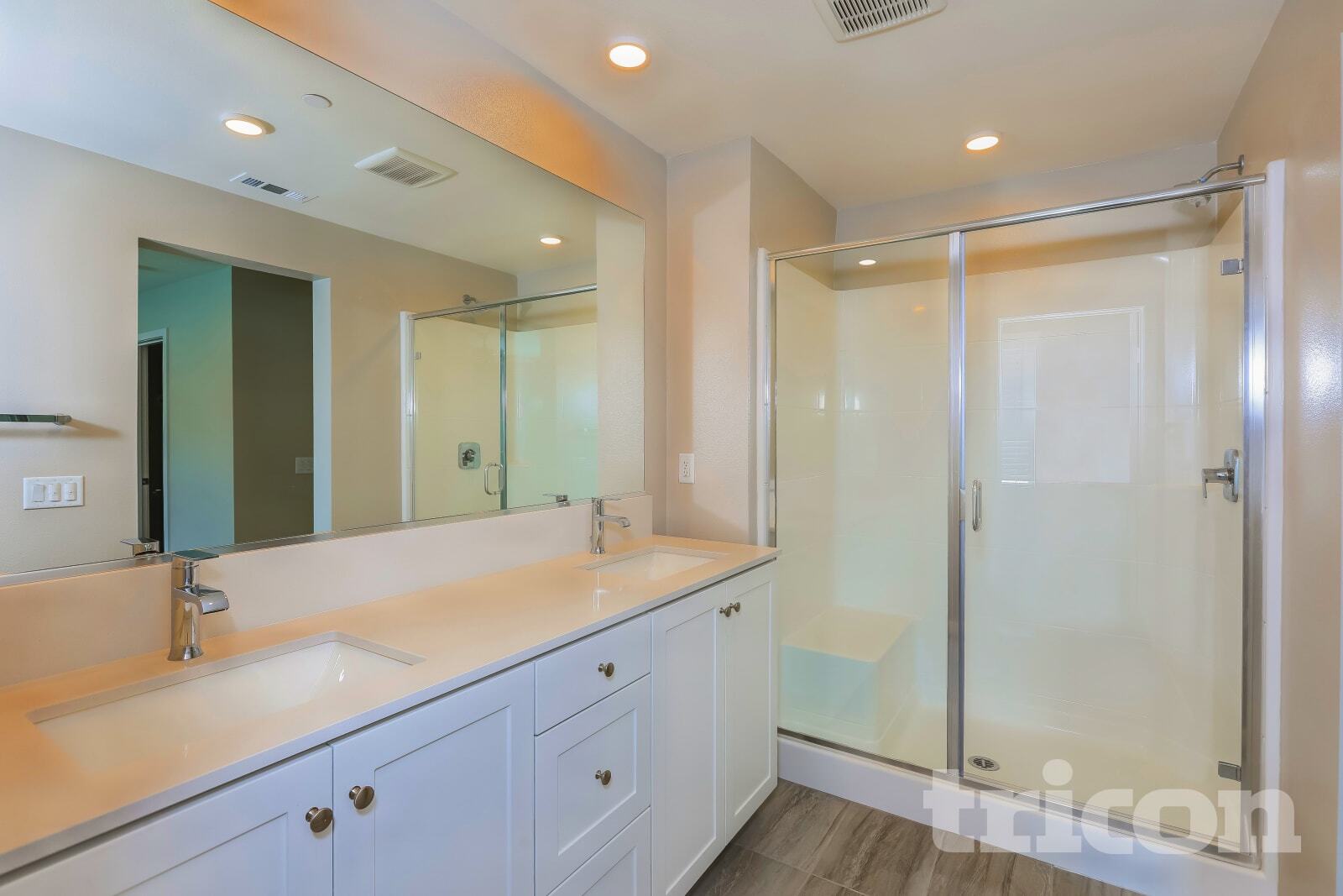 Building Photo - 31717 Luther Dr