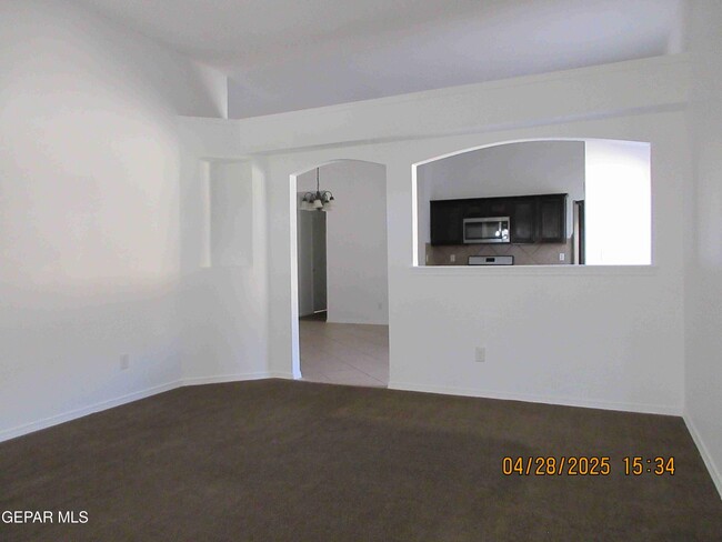 Building Photo - 12769 Ramon Prieto