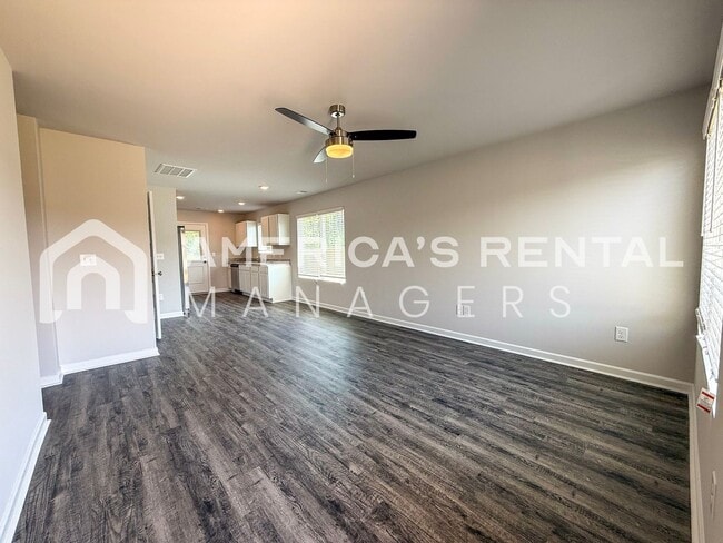 Building Photo - 651 Antler Wy