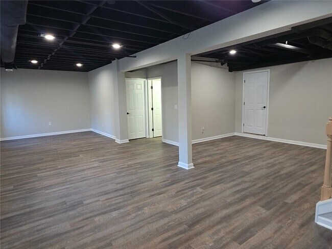 Building Photo - 1483 Hidden Hills Pkwy
