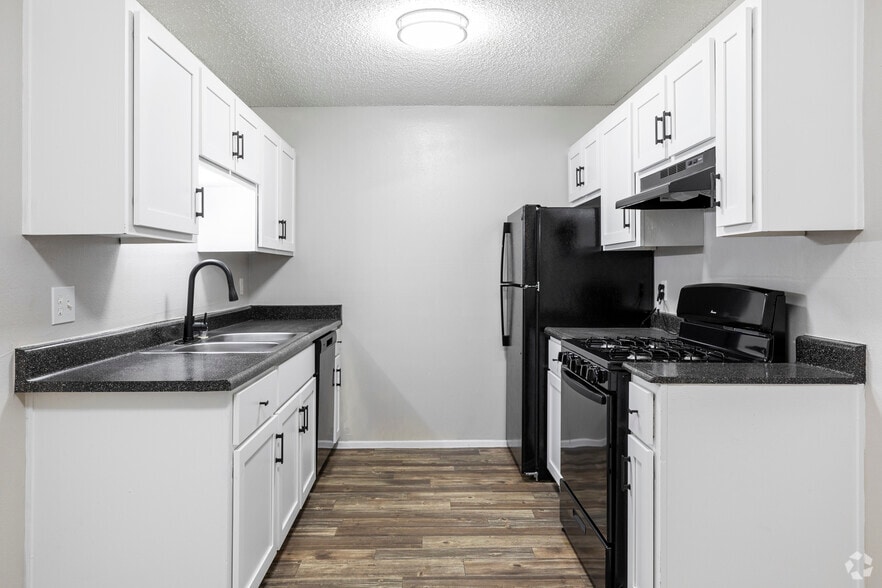 MOUNTAIN VISTA 1501 Tramway Blvd NE Albuquerque NM 87112 Apartment