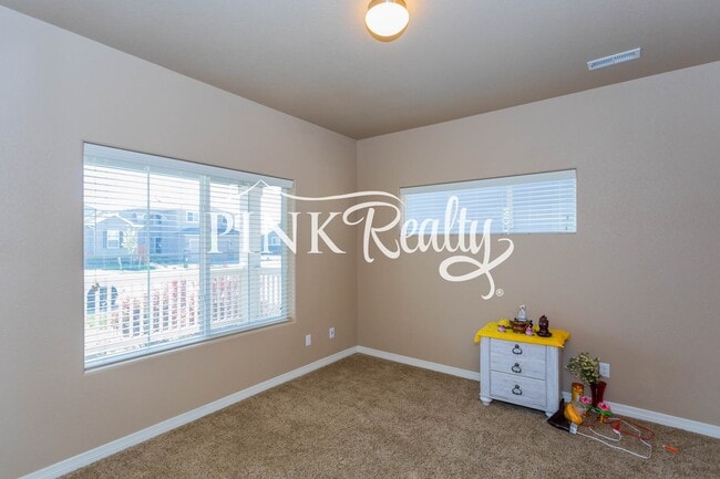 Building Photo - Gorgeous 2 Story Home in Lorson Ranch!!