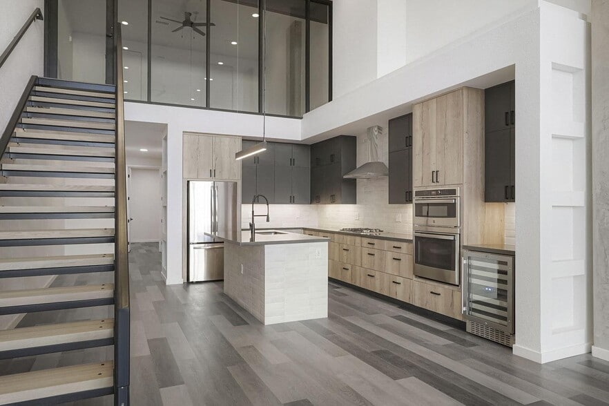 Building Photo - Portola at SouthGlenn