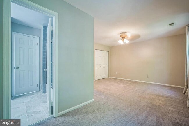 Building Photo - 14801 Basingstoke Loop