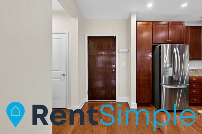 Building Photo - 1418 N Rhodes St