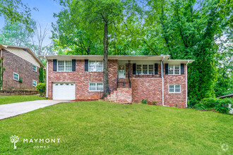 Building Photo - 5 Bedroom Birmingham Brick Home