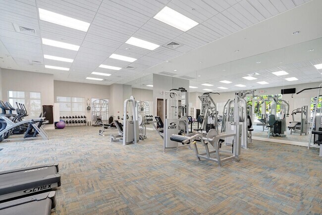Building Photo - 600 S Dixie Hwy