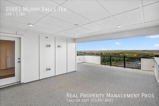 Building Photo - 20881 Murry Falls Ter