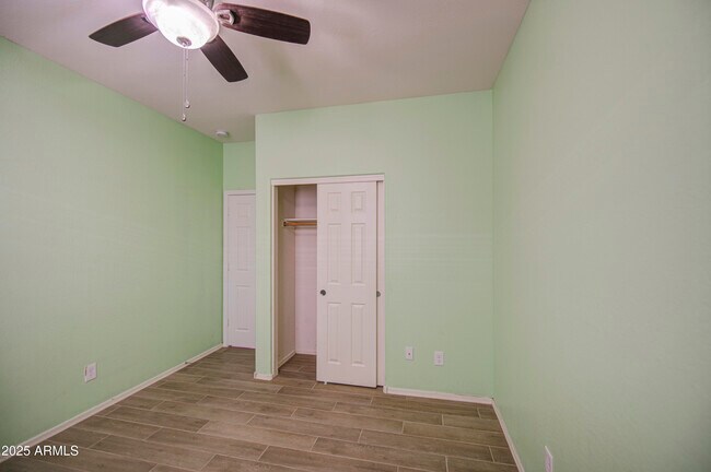 Building Photo - 6826 W Charter Oak Rd