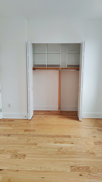 Building Photo - 4 Beacon Way